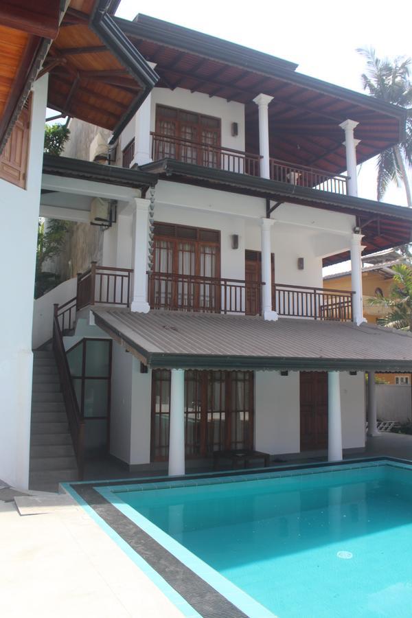 Malee Villa Matara Bagian luar foto